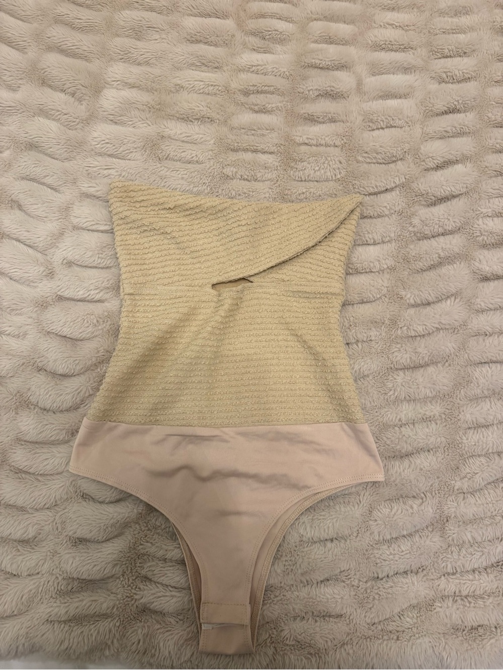 Strapless Bodysuit in Beige